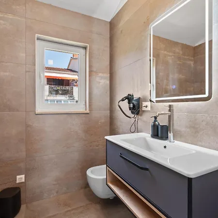 Delfis With Private Pool And Three Bedrooms * Kukci